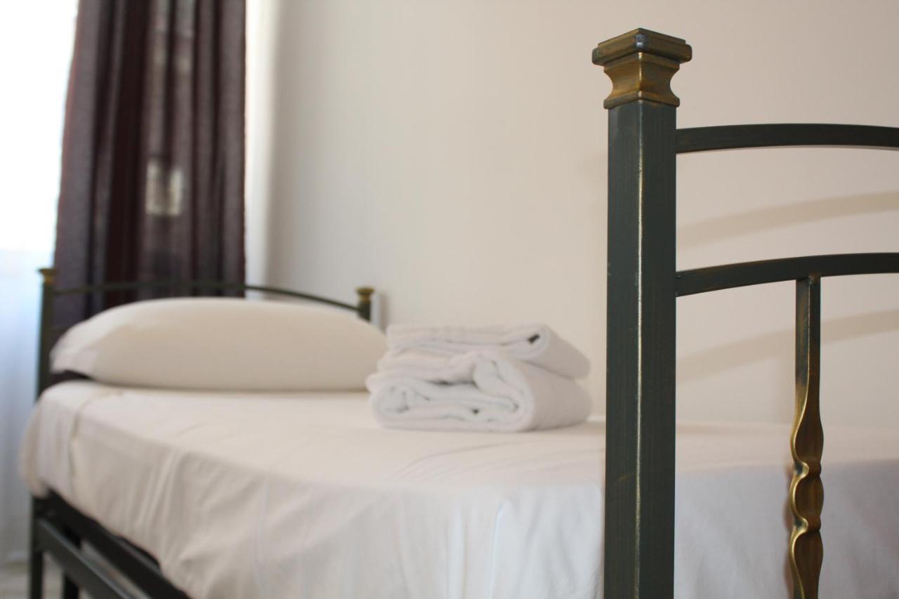 Abate Gimma Apartment 10 Minutes From St Nicholas Cathedral Bari Buitenkant foto